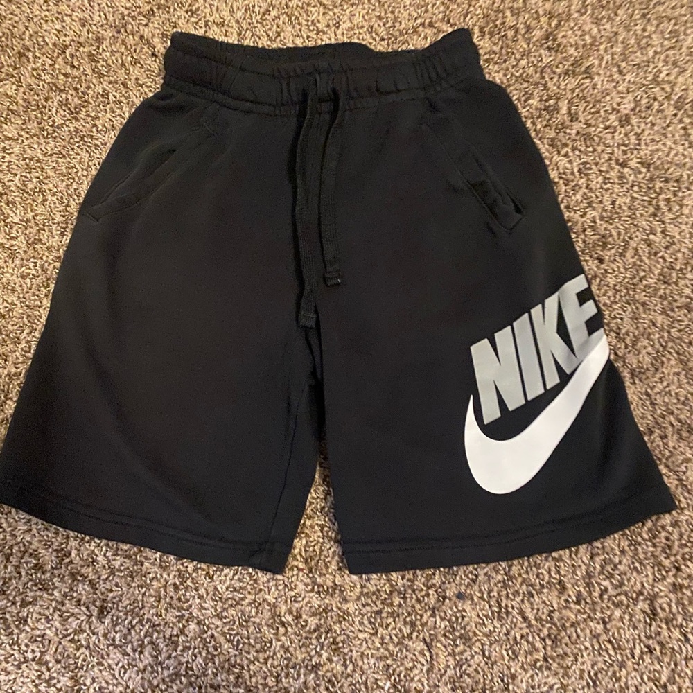 Nike shorts  (Boys) large